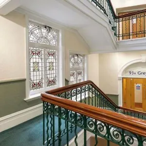 Ne1 Luxury Centre Apartment