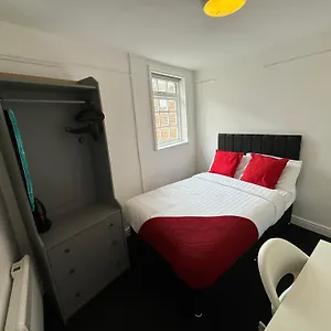 Guest house Comfortable - St James's Terrace